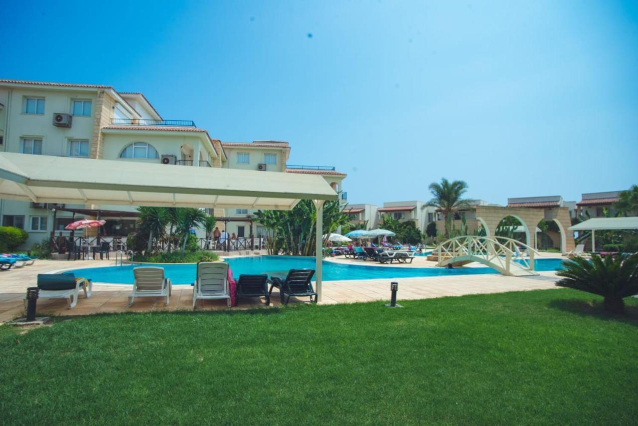 Boheme B6 Sunrise Beach Gastria Екстериор снимка